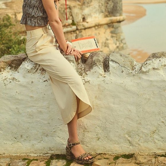 Anthropologie Cream Ankle Pants - Picture 3 of 6